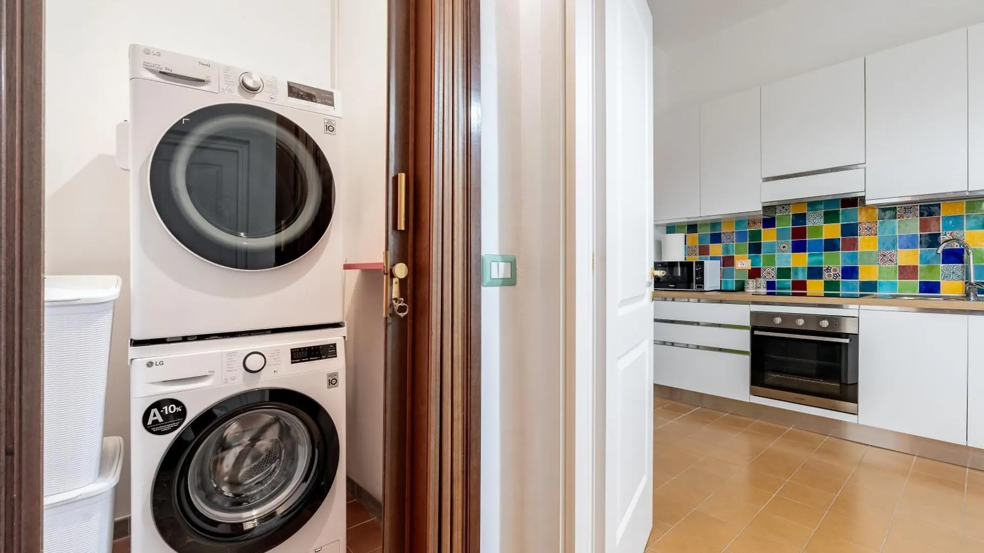 Homedesirome - La Casa A Colori Italy