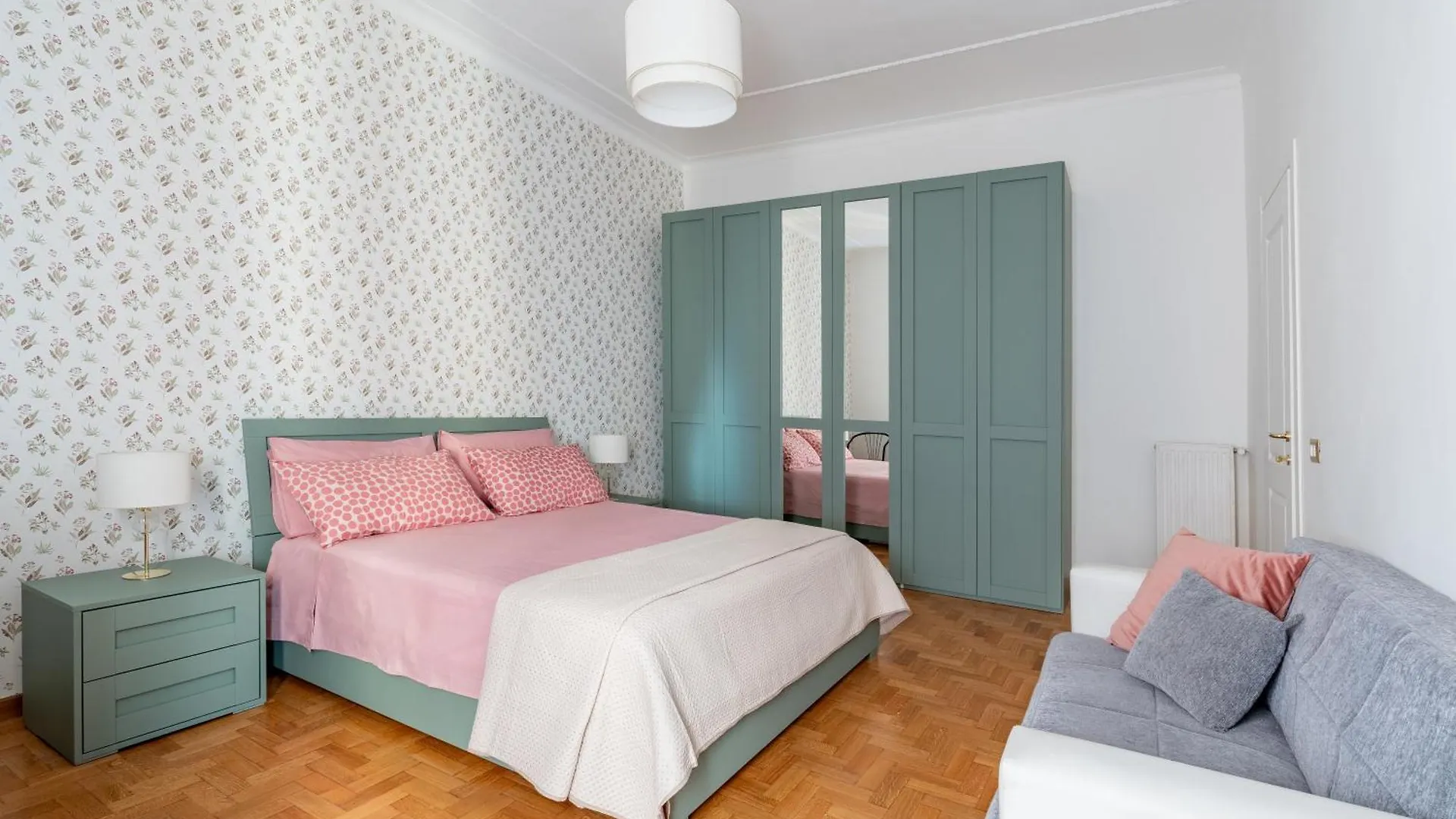 Homedesirome - La Casa A Colori Italy